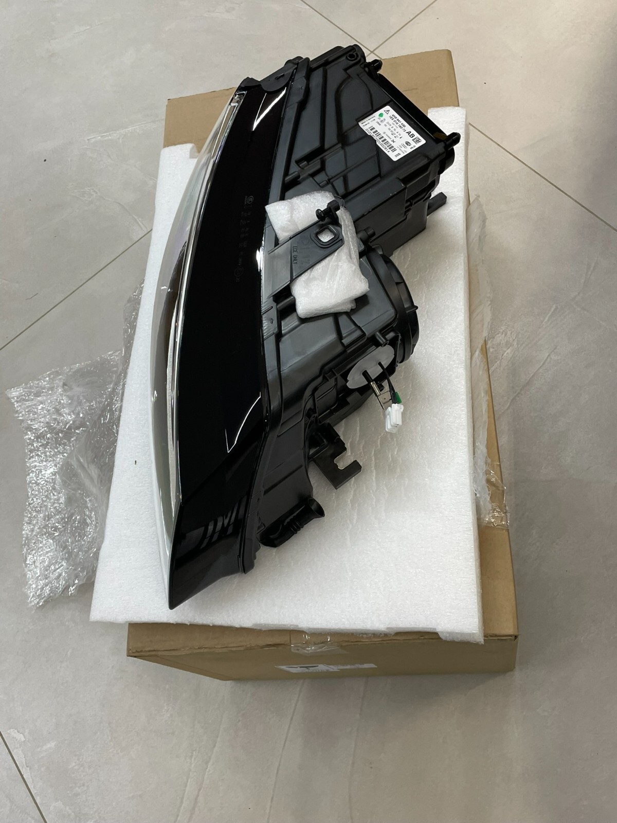 AUDI A8 4H D4 BI-XENON SCHEINWERFER RECHTS 4H0941030AB = 4H0941030BP ORIG.NEU ! - Obrázek 14