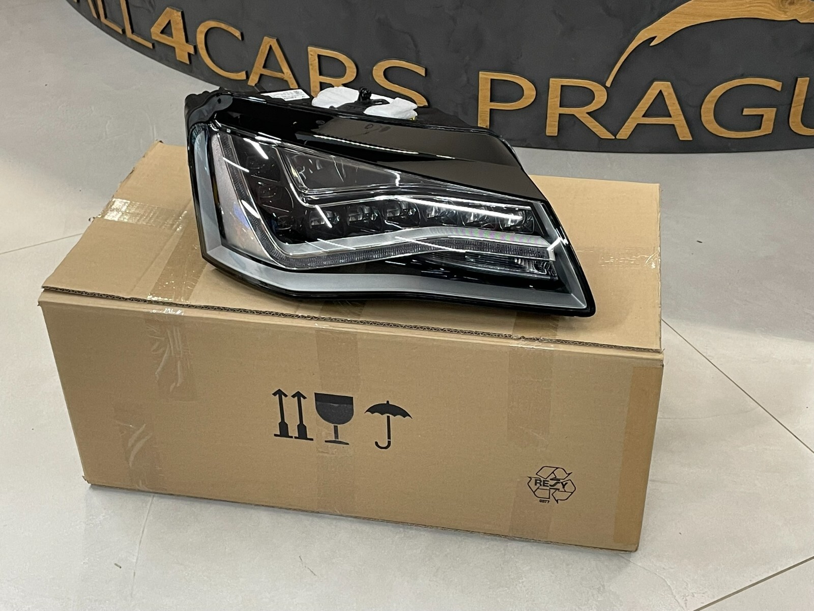 AUDI A8 4H D4 VOLL LED FRONTSCHEINWERFER R. 4H0941030AG = 4H0941030BK NEU ORIG! - Obrázek 3