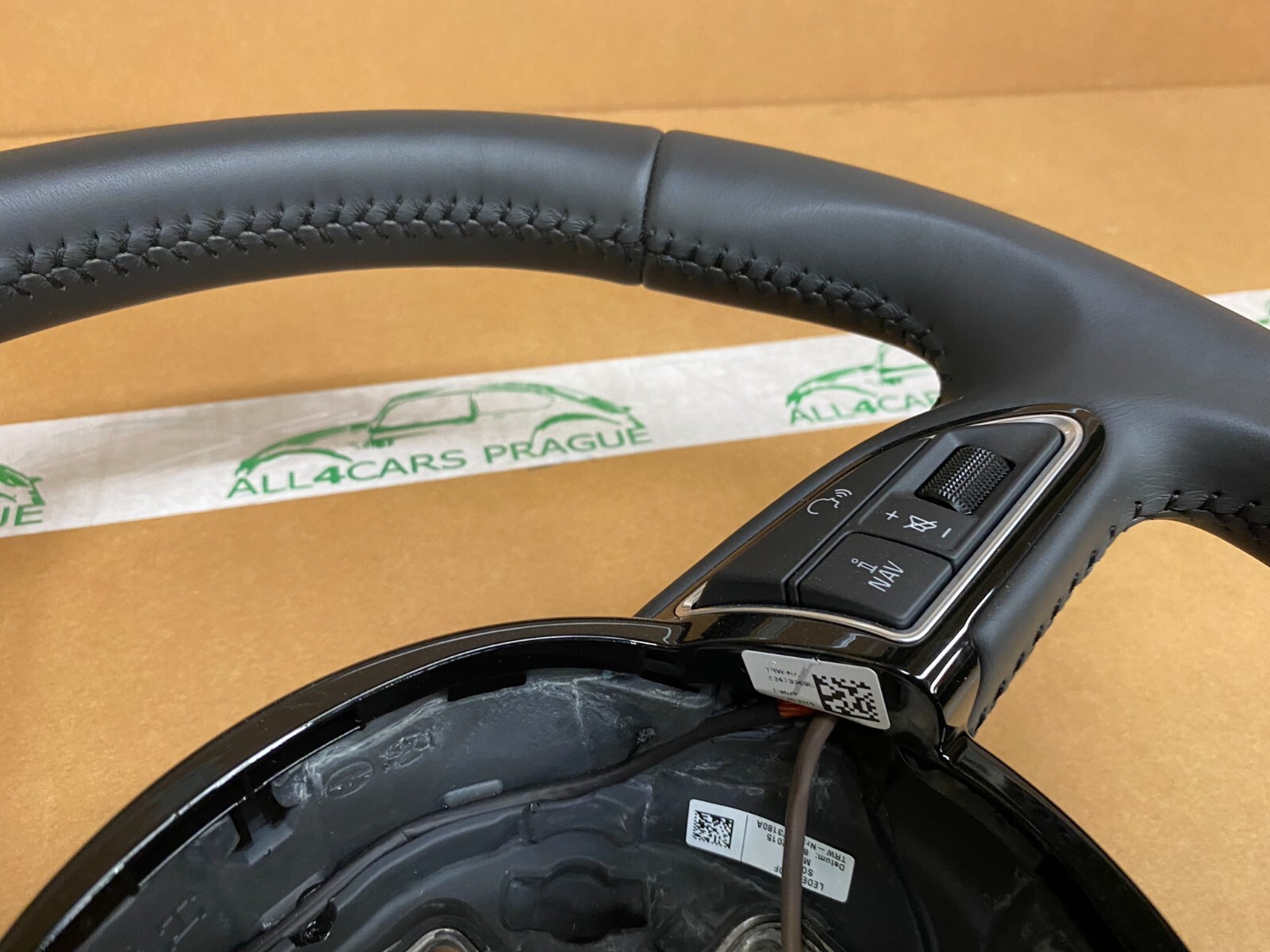 AUDI LENKRAD A4 S4 A5 S5 SPORT LEDERLENKRAD MIT SCHALTWIPEN 8K0419091BN FAST NEU - Obrázek 6
