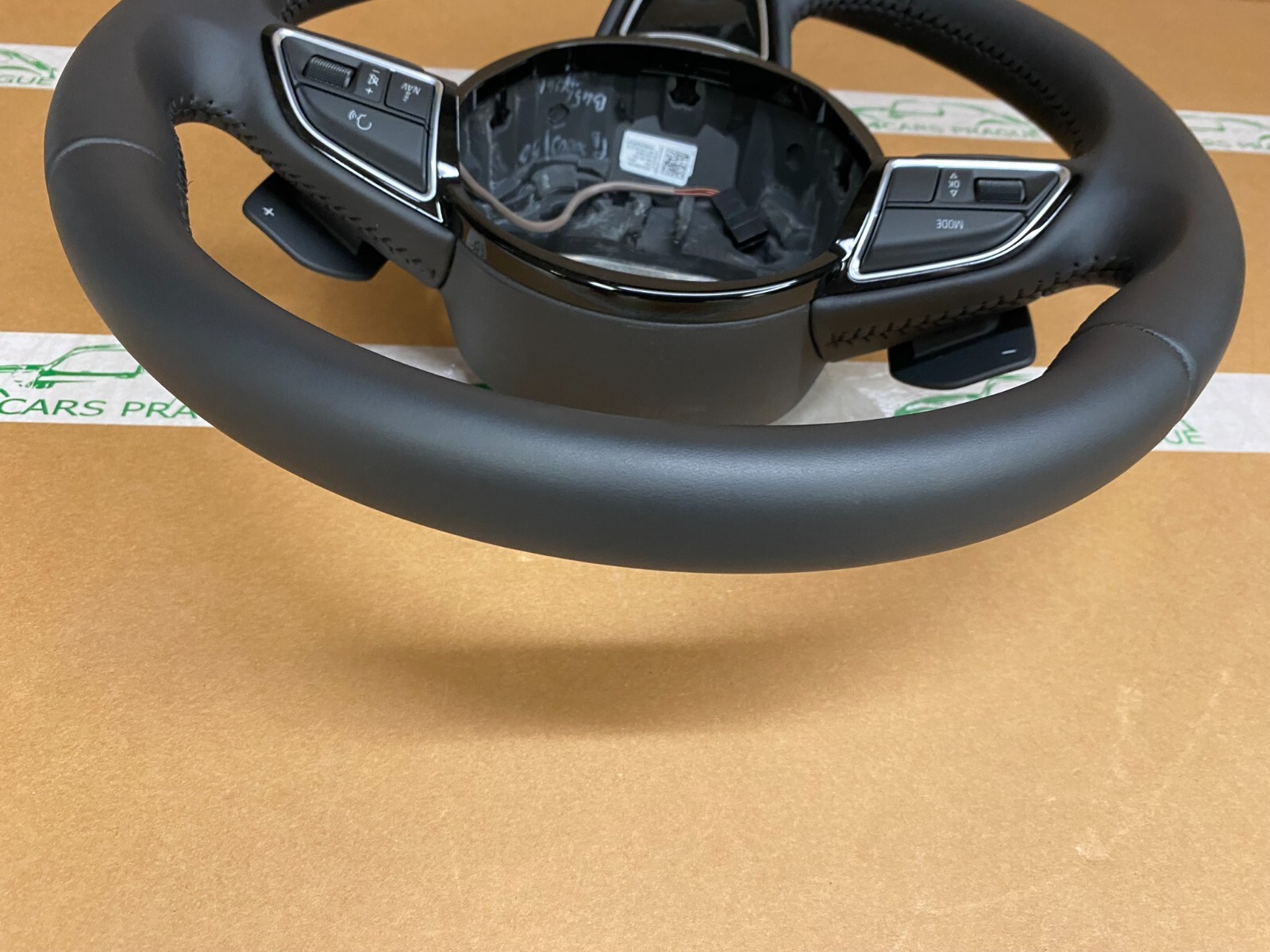 AUDI LENKRAD A4 S4 A5 S5 SPORT LEDERLENKRAD MIT SCHALTWIPEN 8K0419091BN FAST NEU - Obrázek 7