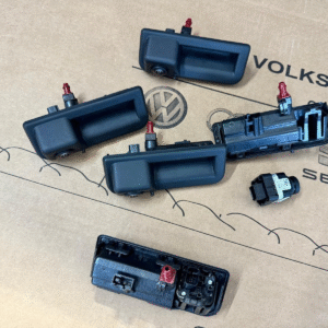 AUDI Q4 e-tron RÜCKFAHRKAMERA TÜRGRIFF HECKKLAPPE  5E3827566A + 5R3980568B NEU