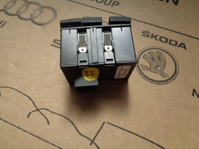 AUDI Q7 4L MEHRFACHSCHALTER 4L1927123A FAST NEU TEIL DEMONT VON TEST WAGEN ORIG. - Obrázek 15