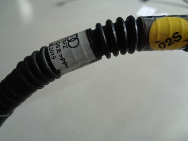 AUDI Q7 SCHLAUCH SCHEINWERFERREINIGUNGSANLAGE 4M0955970E Fast Neu dem v Test Car - Obrázek 4