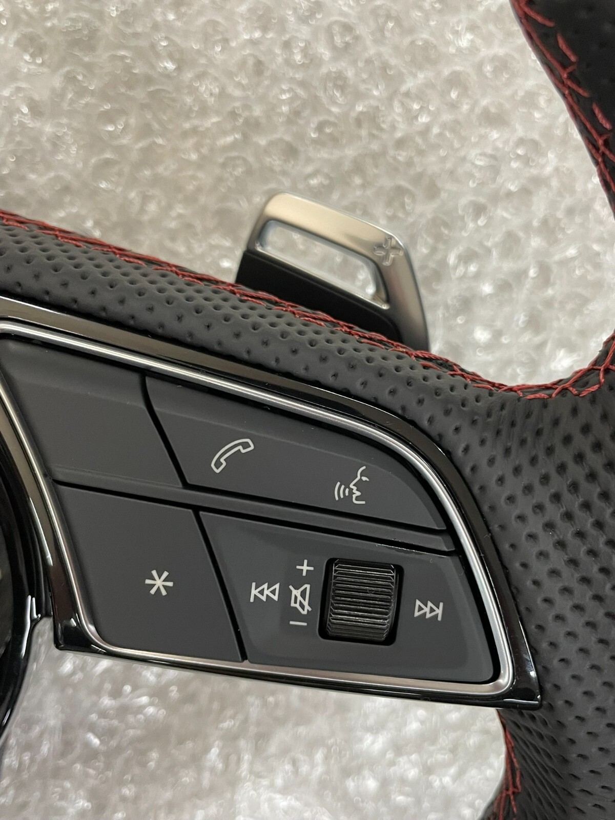 AUDI S4 S5 8W SPORT LEDER LENKRAD ABGEFLACHT GELOCHT S PADELS 8W0419091 ORIG NEU - Obrázek 16