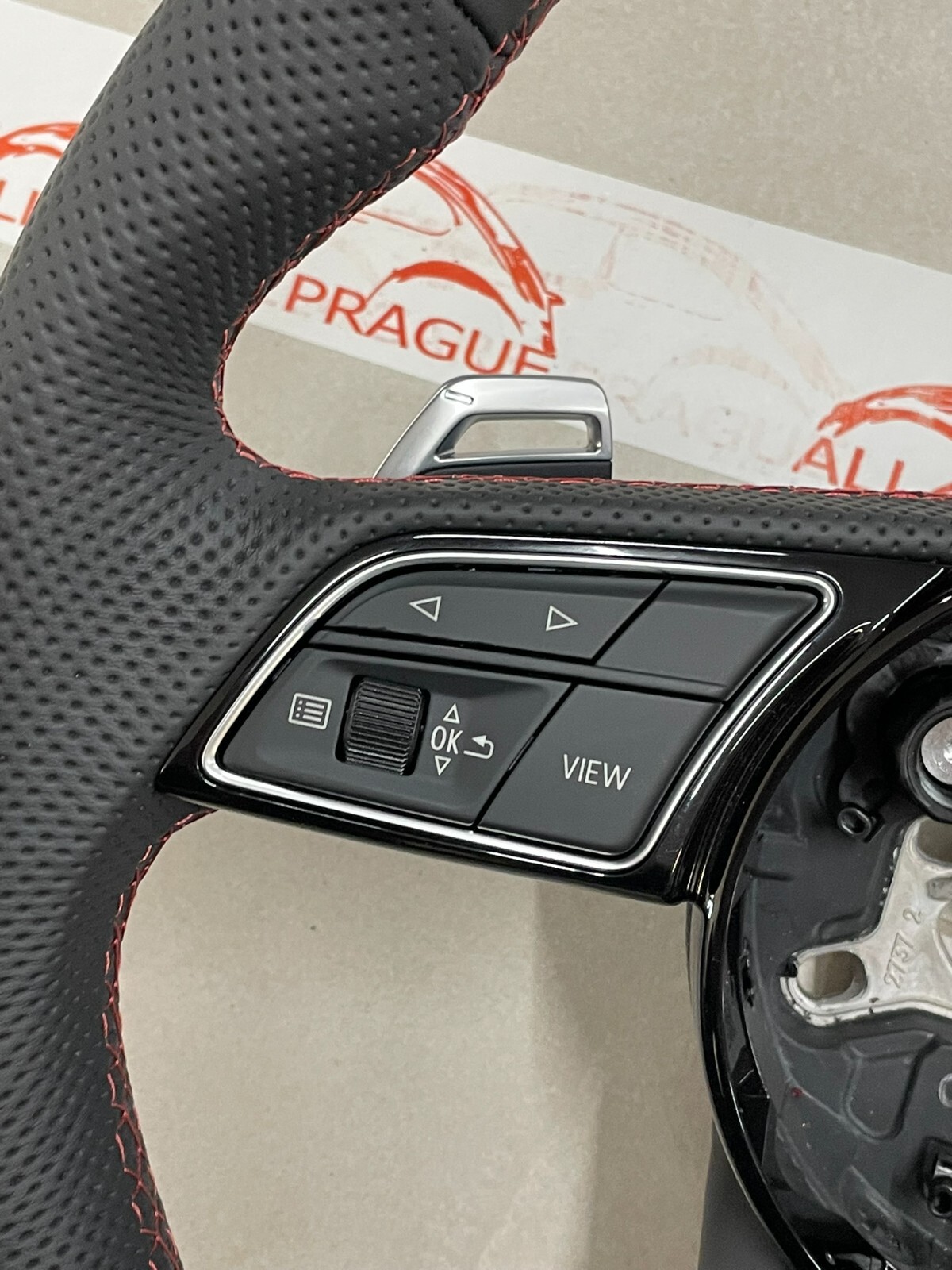 AUDI S4 S5 8W SPORT LEDER LENKRAD ABGEFLACHT GELOCHT S PADELS 8W0419091 ORIG NEU - Obrázek 4