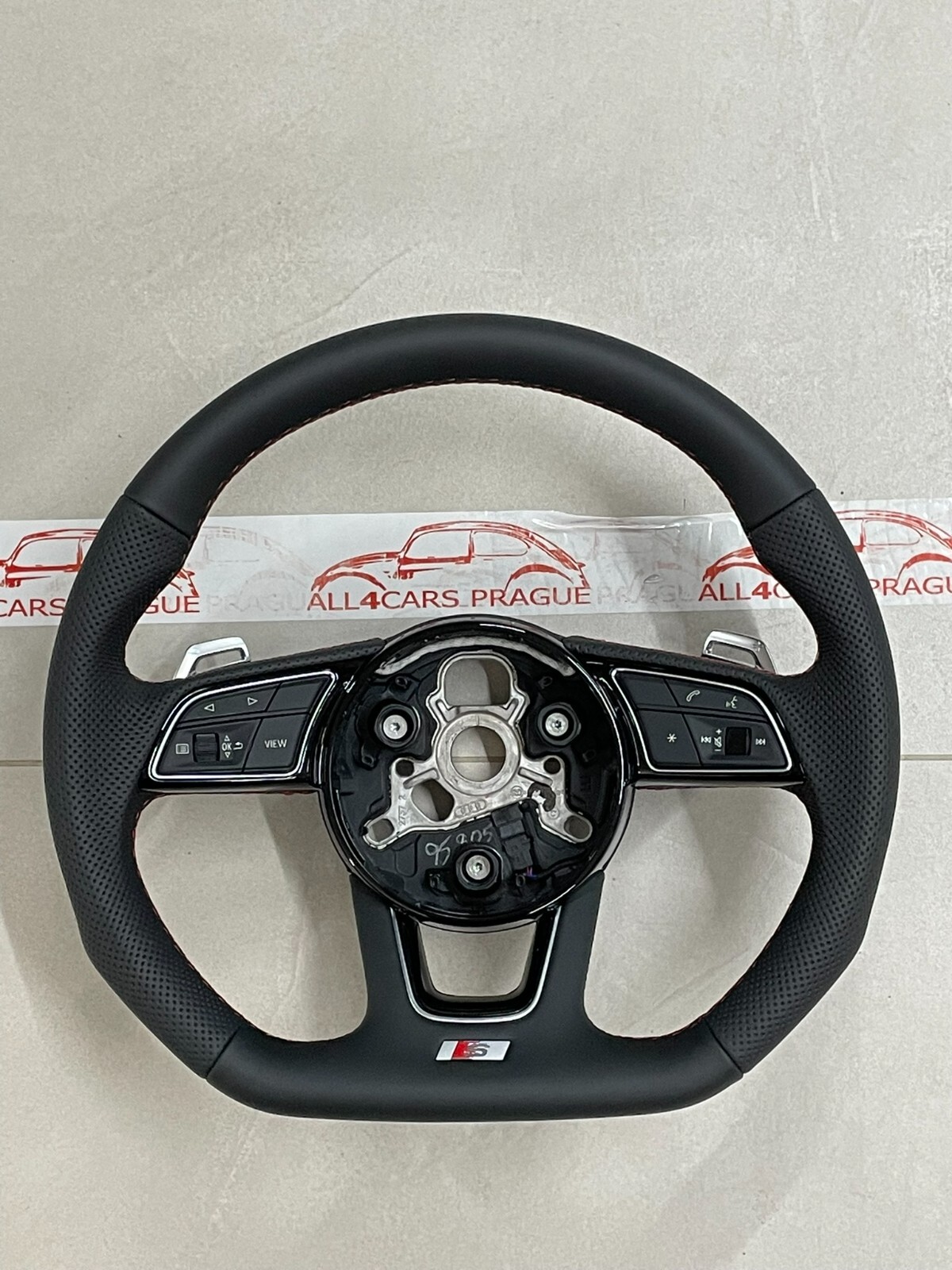 AUDI S4 S5 8W SPORT LEDER LENKRAD ABGEFLACHT GELOCHT S PADELS 8W0419091 ORIG NEU