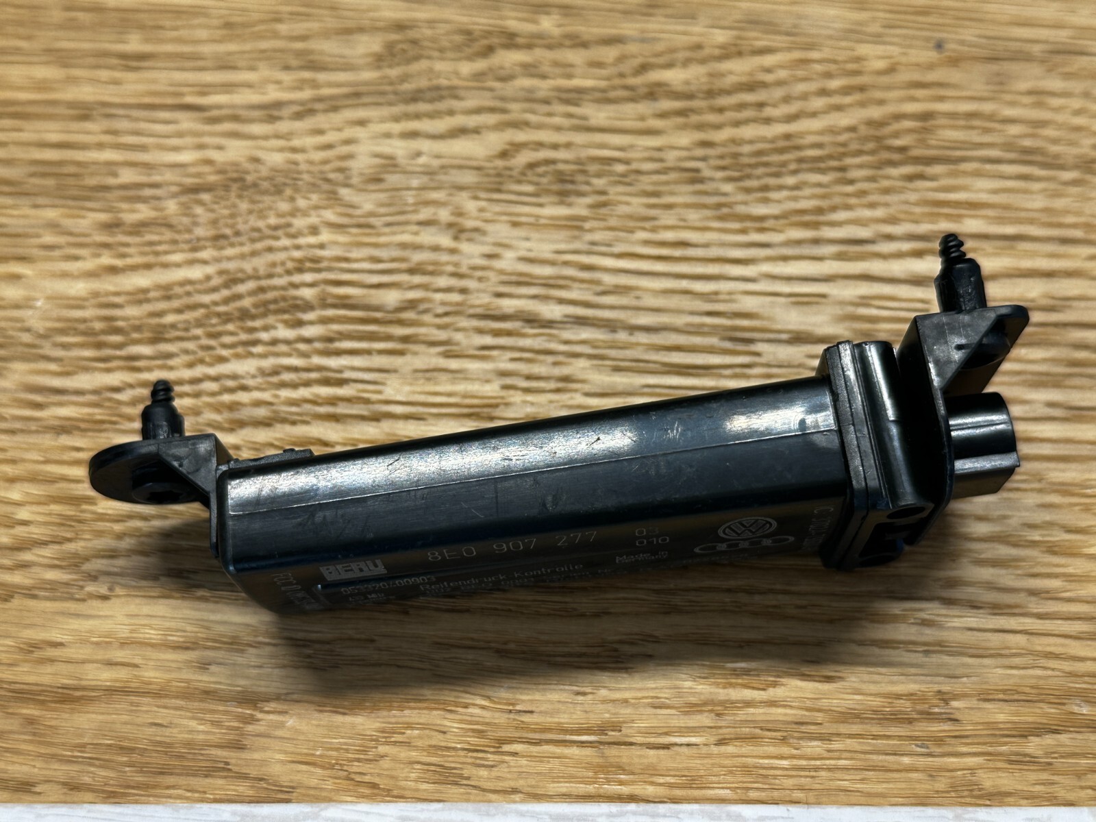 AUDI VW BENTLEY ANTENNE REIFENDRUCKKONTROLLE 8E0907277 Fast Neu dem vom Test Car - Obrázek 7