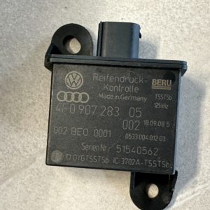 AUDI VW BENTLEY SENDER FÜR REIFENDRUCKKONTROLLSYSTEM 4F0907283 Fast Neu d v Test