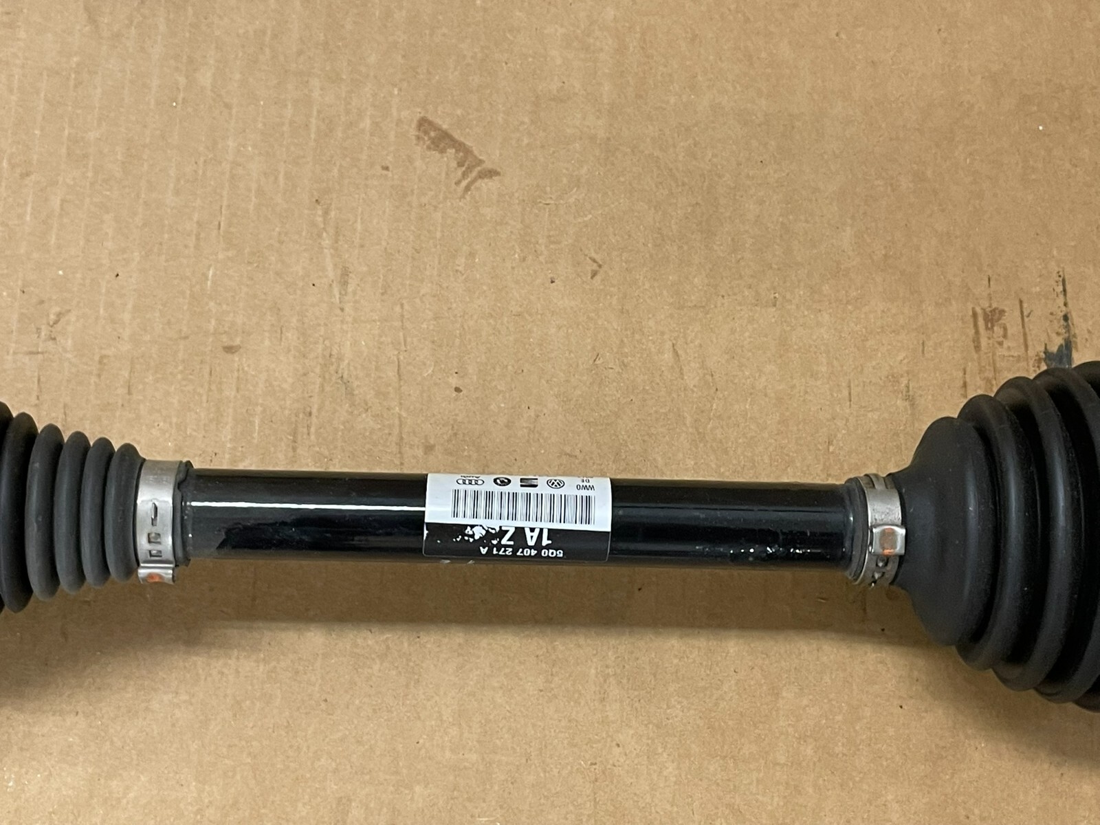 AUDI VW ŠKODA SEAT GELENKWELLE MIT GLEICHLAUFGELENKEN LINKS 5Q0407271A TEST CAR - Obrázek 11