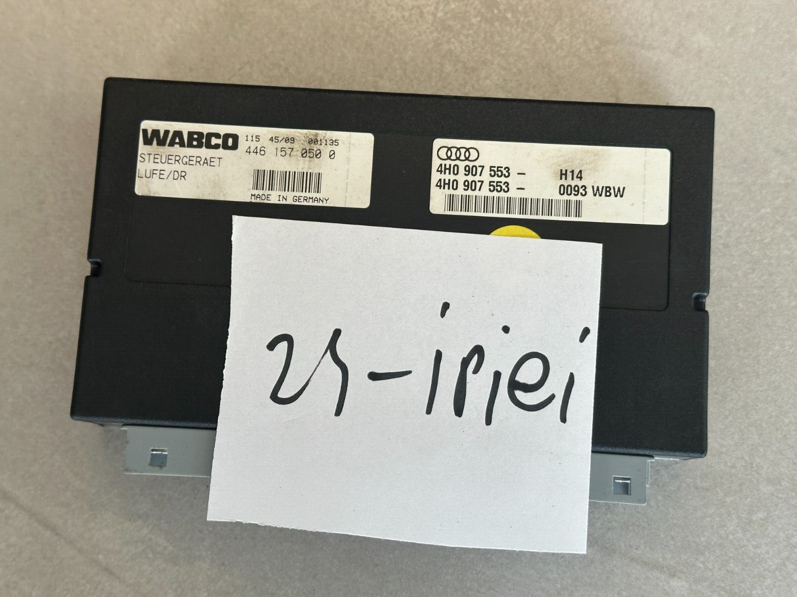 Audi A8 Steuergerät Niveauregelung Luftfederung 4H0907553 Fast Neu dem test Car - Obrázek 9