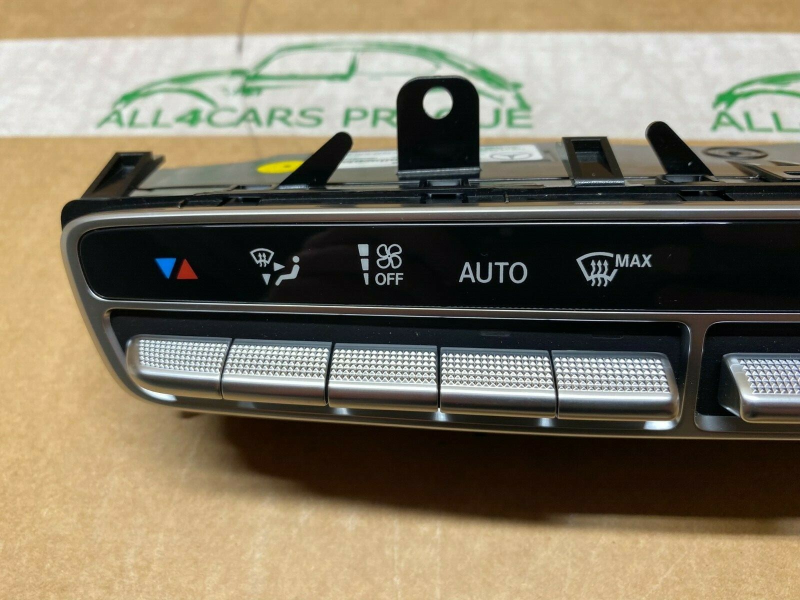 MERCEDES-BENZ C-KLASSE SCHALTERBLOCK KLIMAANLAGE A2059055106 ORIG. NEU!!!! - Obrázek 3