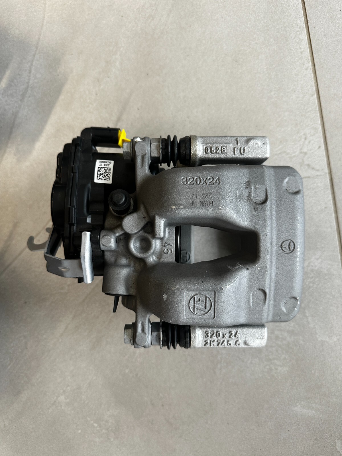 MERCEDES BENZ ELEKTRISHE BREMSATTEL HINTEN 320*24 1T628B 052BFU 2K745C ORIG.NEU - Obrázek 11