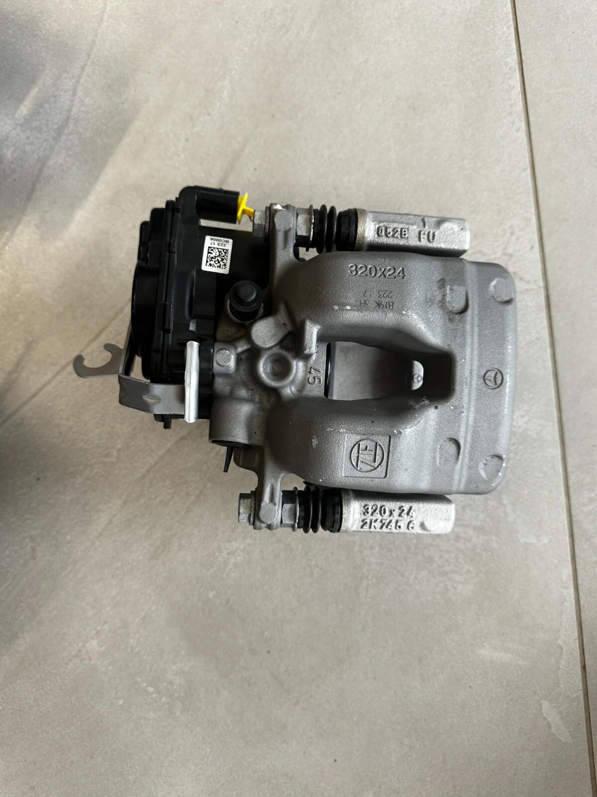 MERCEDES BENZ ELEKTRISHE BREMSATTEL HINTEN 320*24 1T628B 052BFU 2K745C ORIG.NEU - Obrázek 12