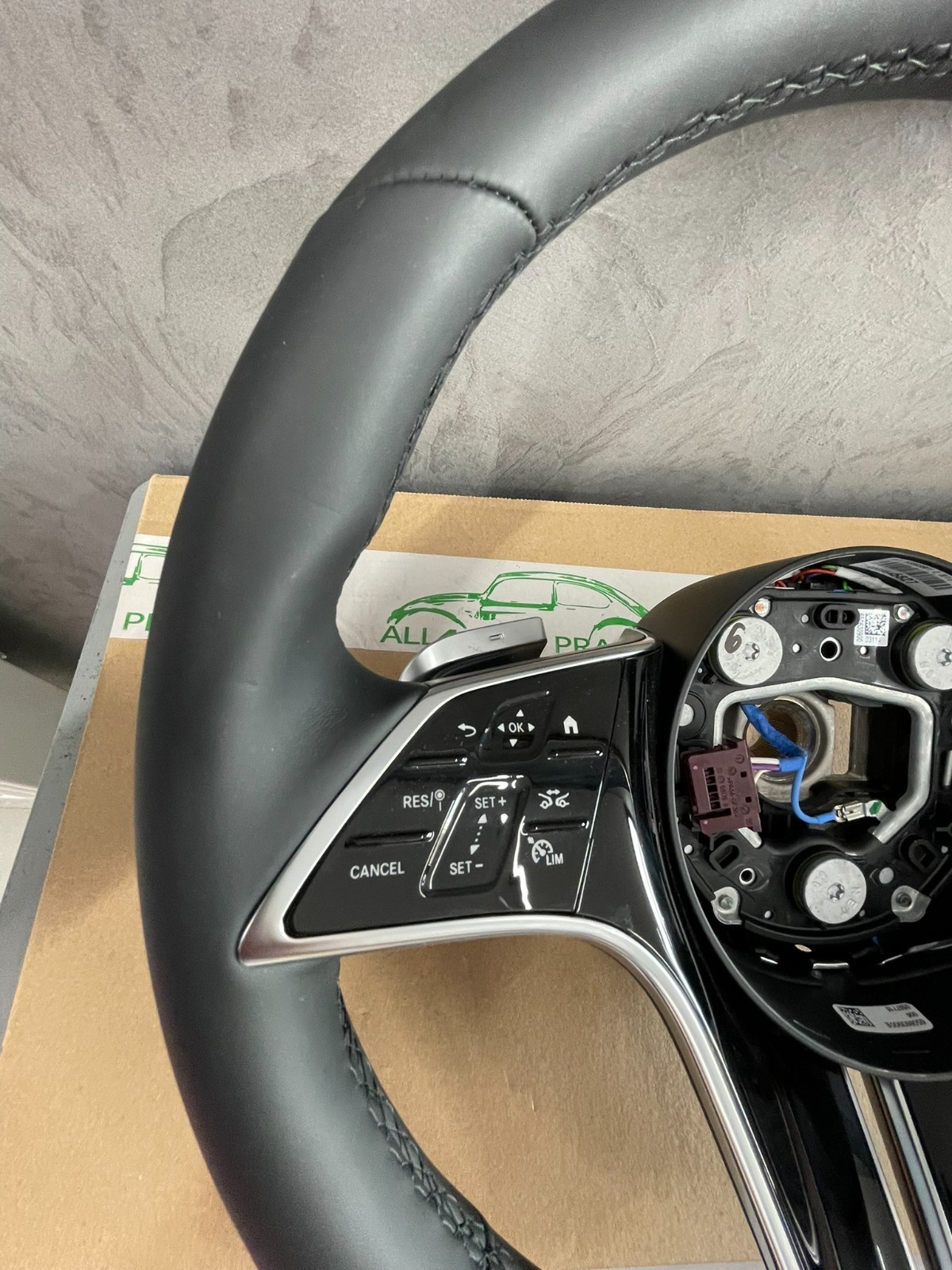 MERCEDES-BENZ LENKRAD LEDER SPORT A0004602218 FAST NEU- KM STAND NUR 1375 KM - Obrázek 14