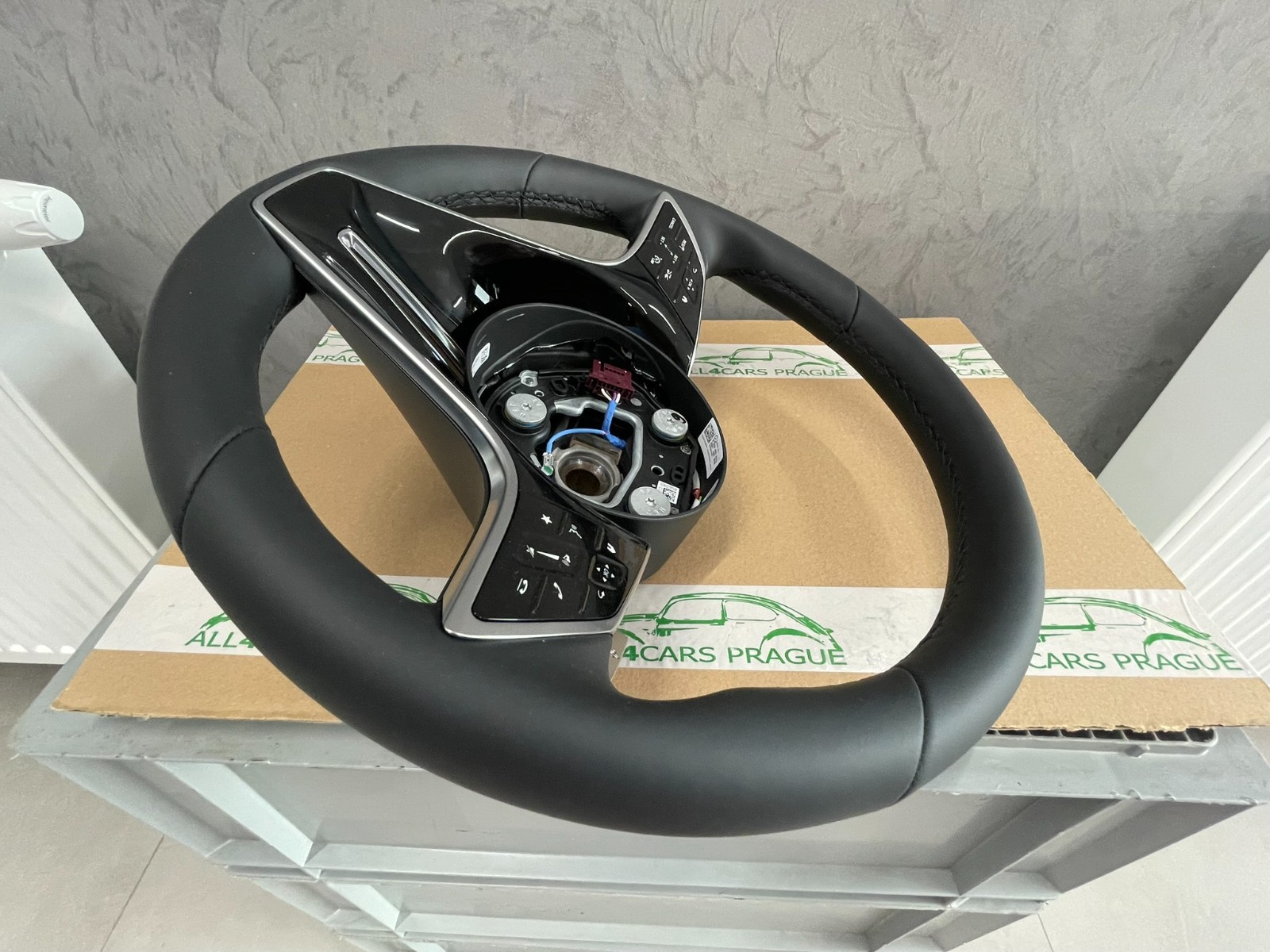 MERCEDES-BENZ LENKRAD LEDER SPORT A0004602218 FAST NEU- KM STAND NUR 1375 KM - Obrázek 17