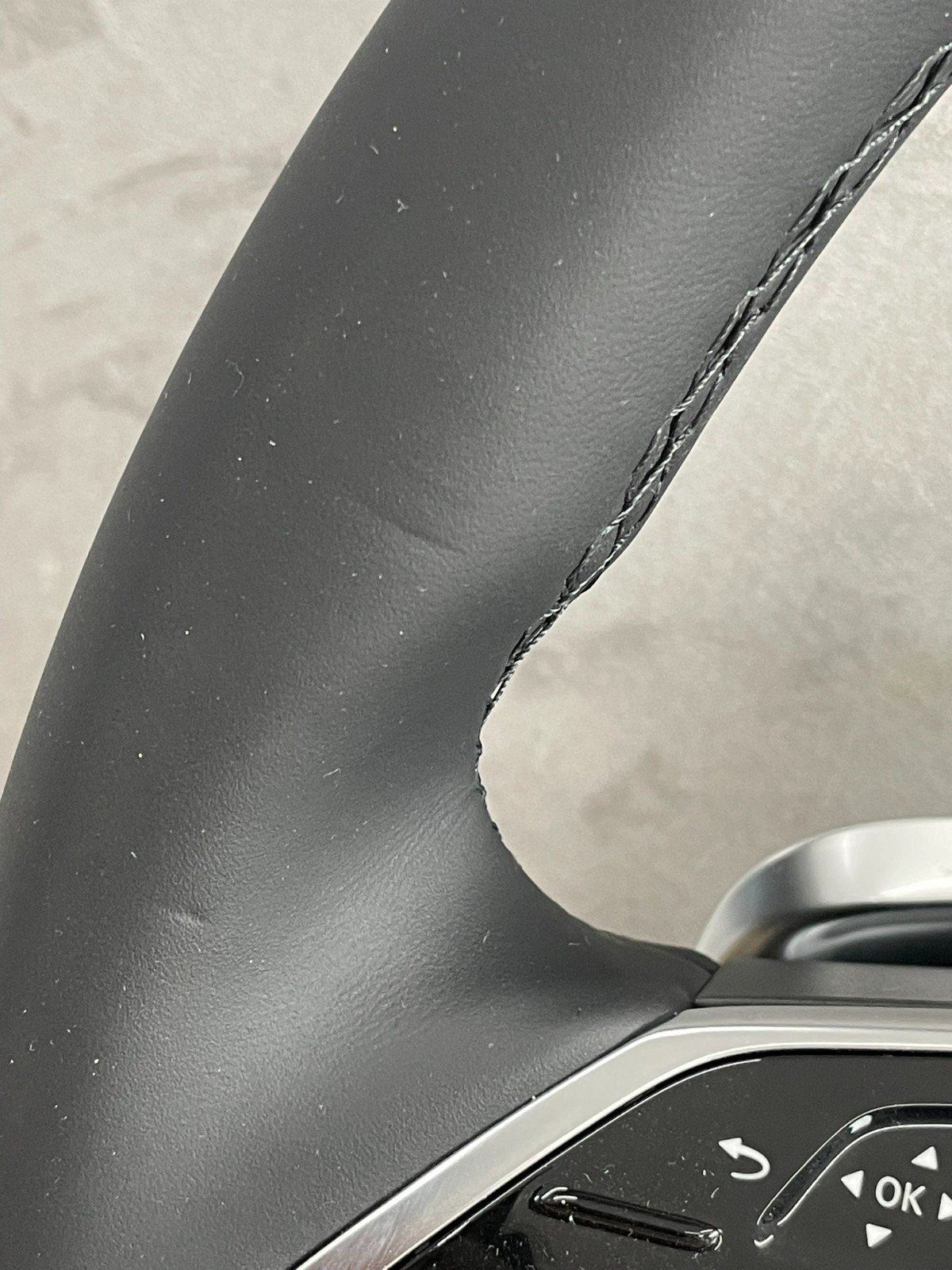 MERCEDES-BENZ LENKRAD LEDER SPORT A0004602218 FAST NEU- KM STAND NUR 1375 KM - Obrázek 8