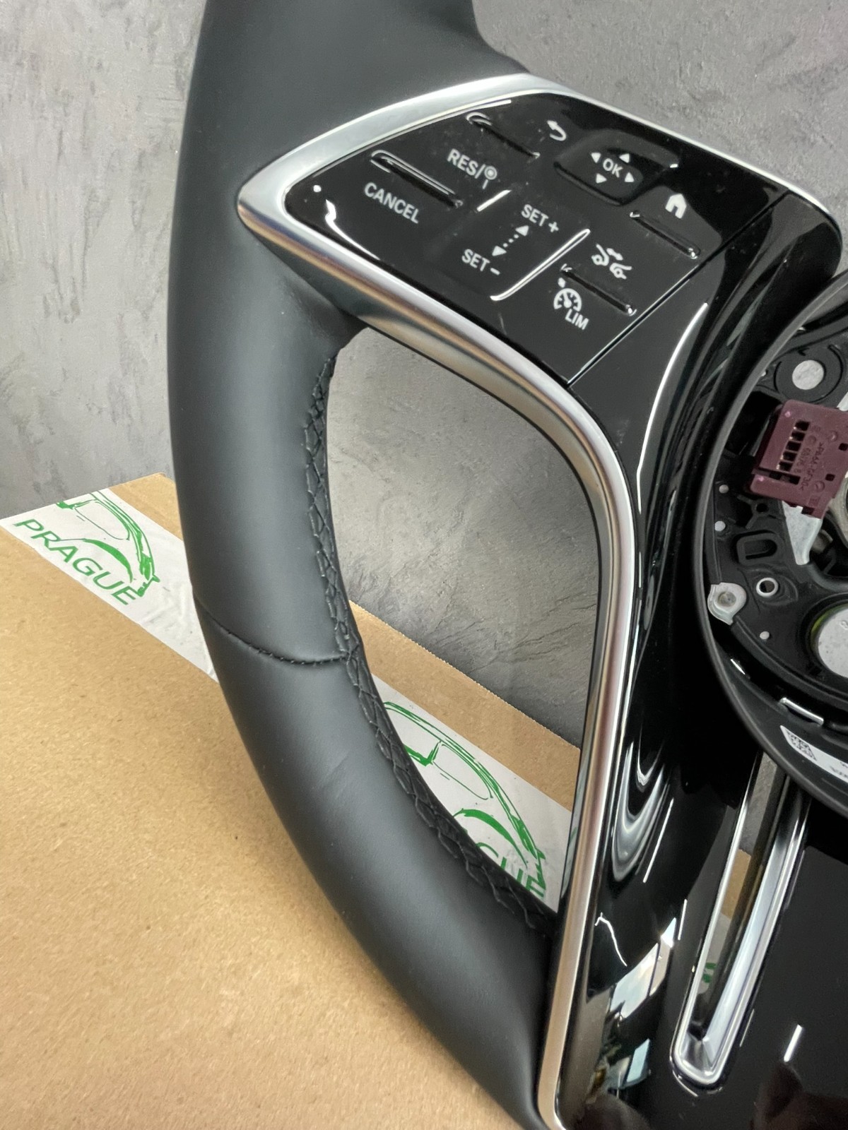 MERCEDES-BENZ LENKRAD LEDER SPORT A0004602218 FAST NEU- KM STAND NUR 1375 KM - Obrázek 10