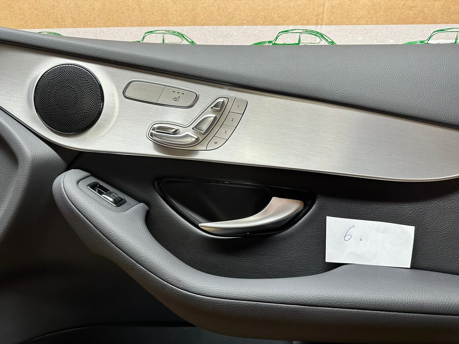 MERCEDES GLC X253 TÜRVERKLEIDUNG VORNE RECHTS SCHWARZ A2057200295 - Obrázek 9