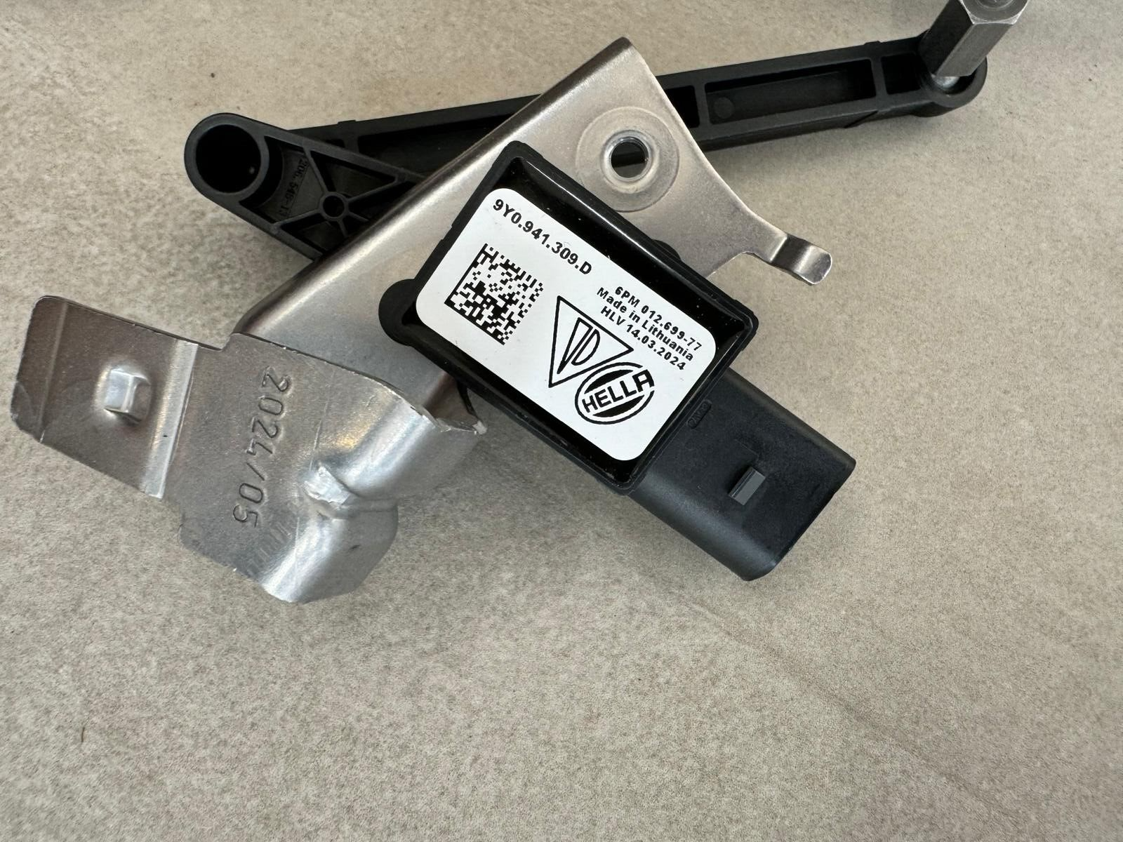 PORSCHE CAYENNE 9YA-2 HÖHENSENSOR NIVEAU REGULIERUNG 9Y0941309D ORIG.NEU!!! - Obrázek 9