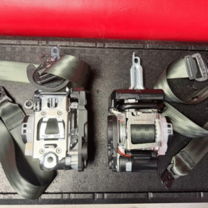 PORSCHE CAYENNE SICHERHEITS GURTEN SEATBELTS 9Y0857705L -  9Y0857706L -ORIG.NEU