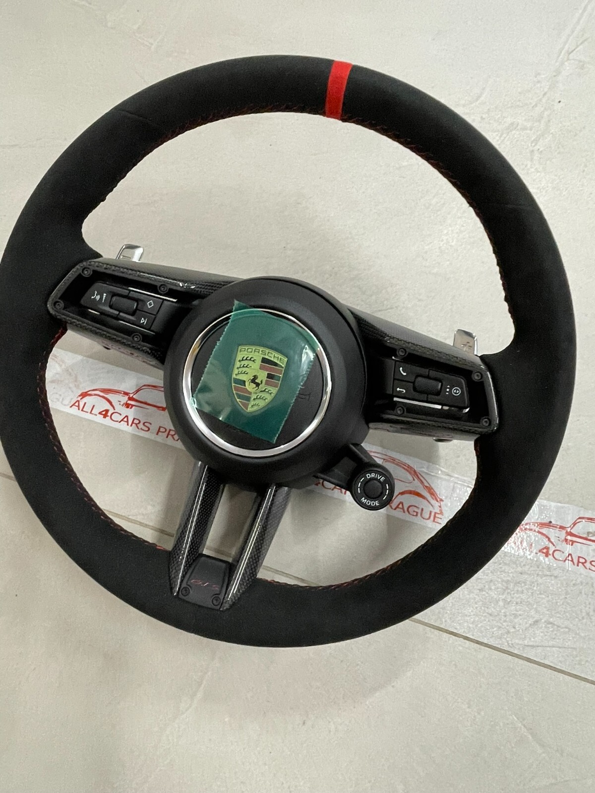 PORSCHE GTS LENKRAD CARBON ALCANTARA LEDER KOMPLET FAST NEU - DEM FROM NEW CAR - Obrázek 14