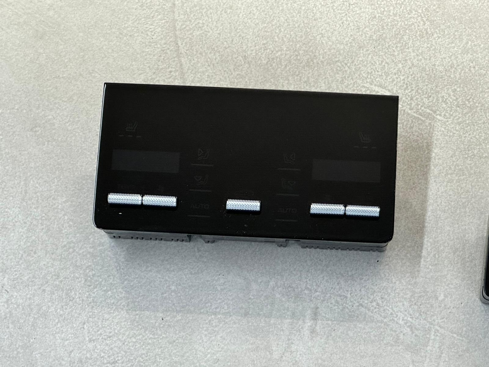 PORSCHE PANAMERA ANZEIGEEINHEIT FÜR KLIMAANLAGE CLIMATRONIC REAR 974919615Q NEU