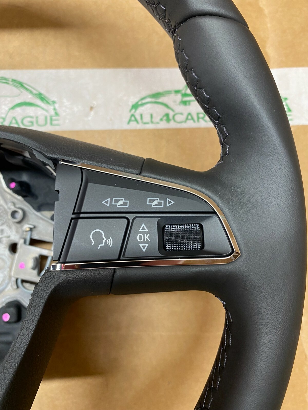 SEAT (CUPRA) LENKRAD LEDERLENKRAD BEDIENELEMENTE 5F0419091L ORIGINAL NEU!!! - Obrázek 4