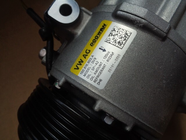 ŠKODA CITIGO KLIMAKOMPRESSOR 1S0816803A ORIG.SKODA TEIL - NEU-FOTOS GUCKEN !!! - Obrázek 11