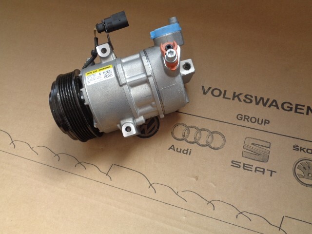 ŠKODA CITIGO KLIMAKOMPRESSOR 1S0816803A ORIG.SKODA TEIL - NEU-FOTOS GUCKEN !!! - Obrázek 9