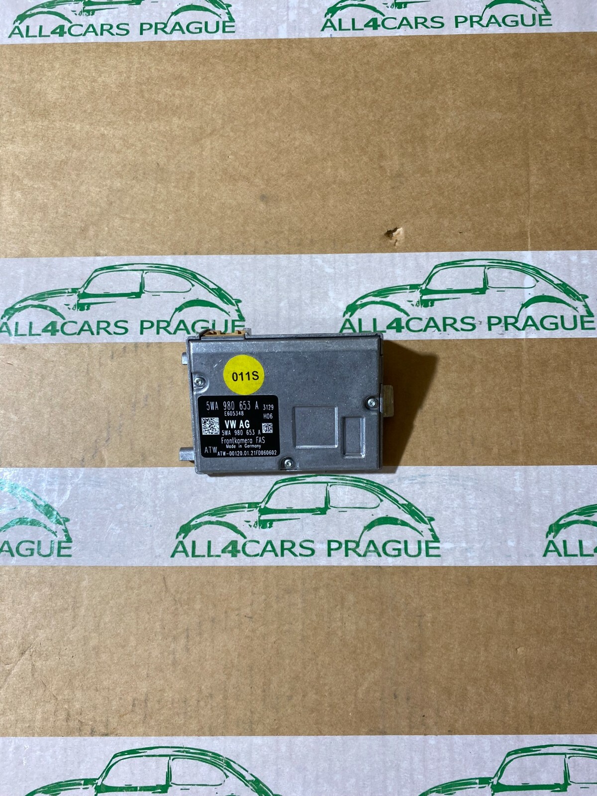 SKODA FRONTKAMERA VERKEHRSZEICHENERKENNUG FAHRASSISTENZSYSTEME 5WA980653A - Obrázek 3