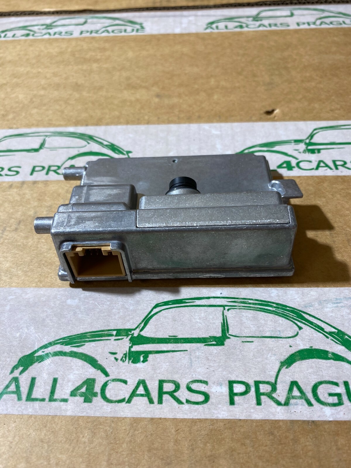 SKODA FRONTKAMERA VERKEHRSZEICHENERKENNUG FAHRASSISTENZSYSTEME 5WA980653A - Obrázek 8