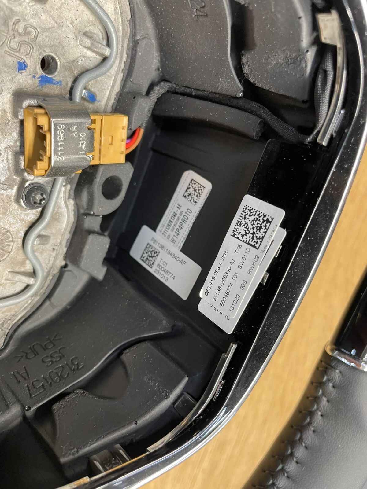 ŠKODA OCTAVIA SUPERB SCALA FABIA ...LENKRAD LEDER MULTIFUNKTIONS 5E3419093A NEU - Obrázek 14