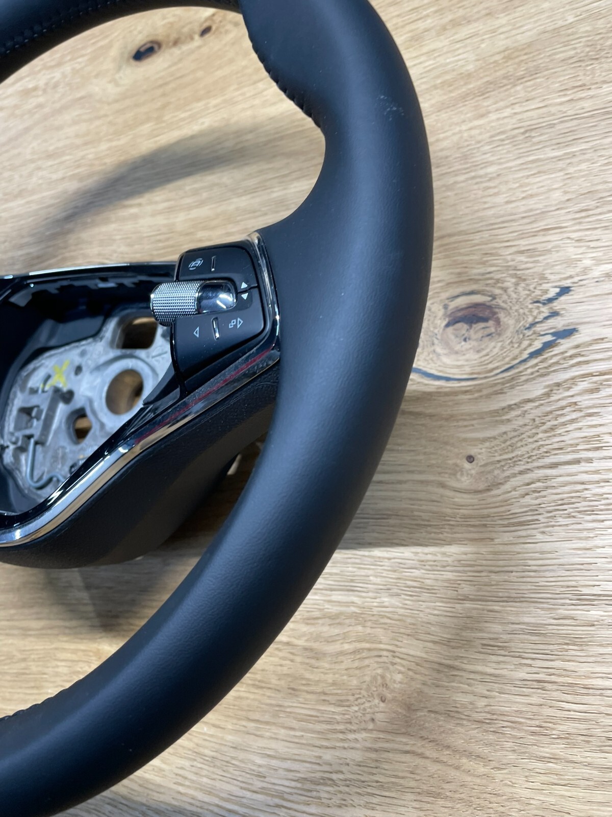 ŠKODA OCTAVIA SUPERB SCALA FABIA ...LENKRAD LEDER MULTIFUNKTIONS 5E3419093A NEU - Obrázek 18