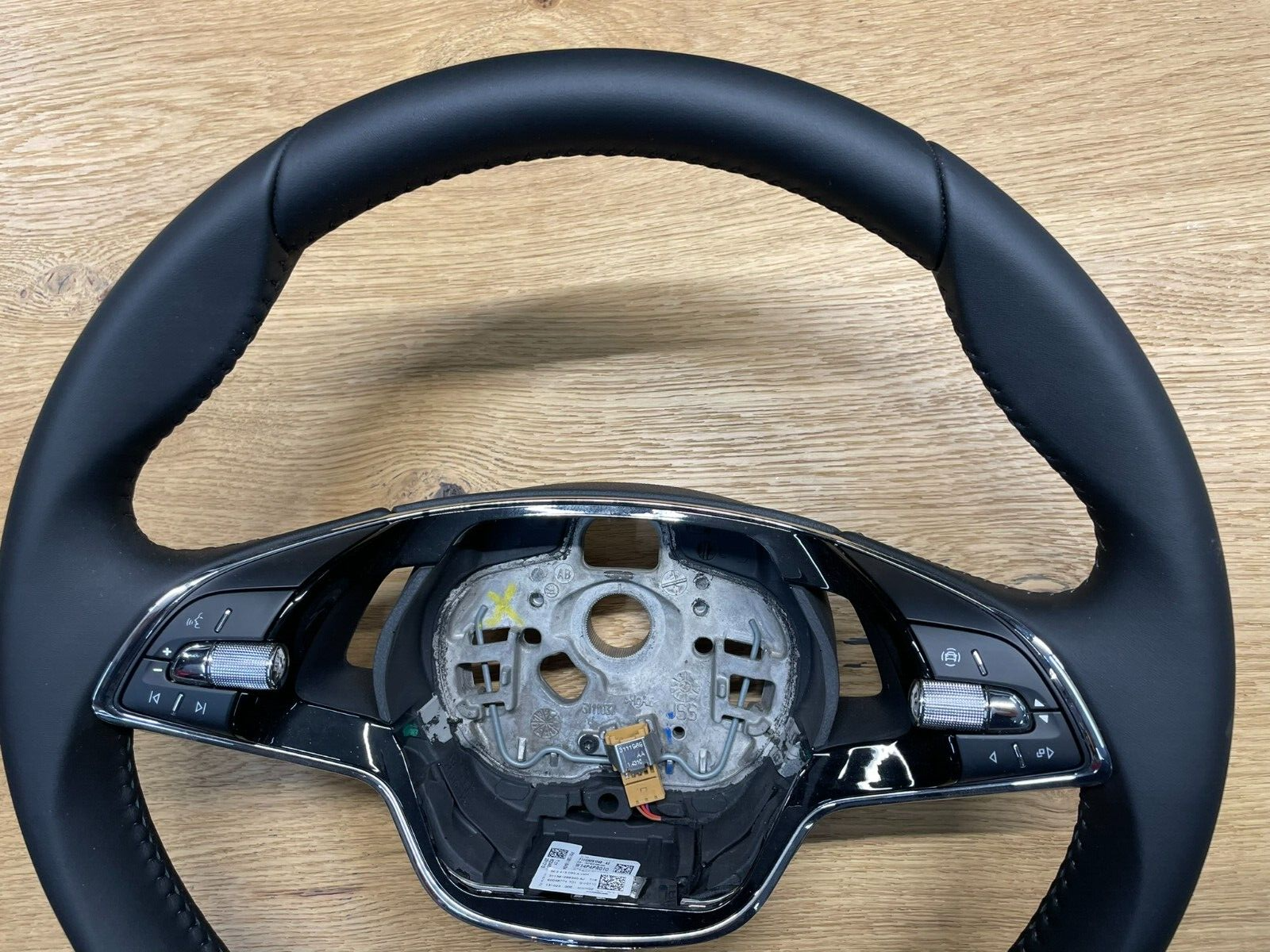 ŠKODA OCTAVIA SUPERB SCALA FABIA ...LENKRAD LEDER MULTIFUNKTIONS 5E3419093A NEU - Obrázek 9