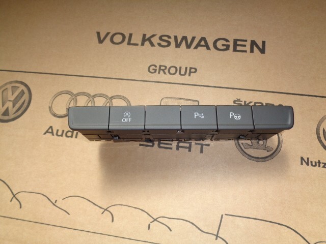 VOLKSWAGEN TOURAN 5T MEHR FACH SCHALTER 5TA927132B FAST NEU DEM.VOM TEST WAGEN..