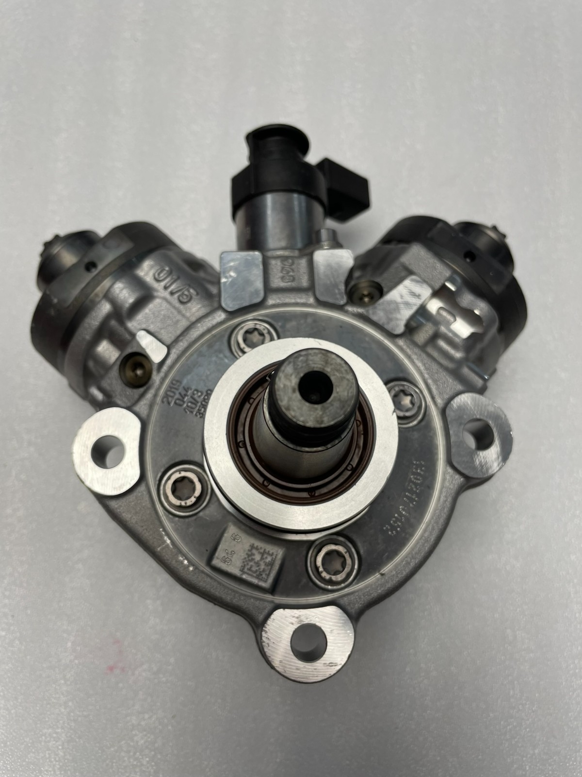 VW AMAROK 3.0 TDI V6 KRAFTSTOFF HOCHDRUCKPUMPE 059130755DF NEU ORIG. ZUSTAND B - Obrázek 7