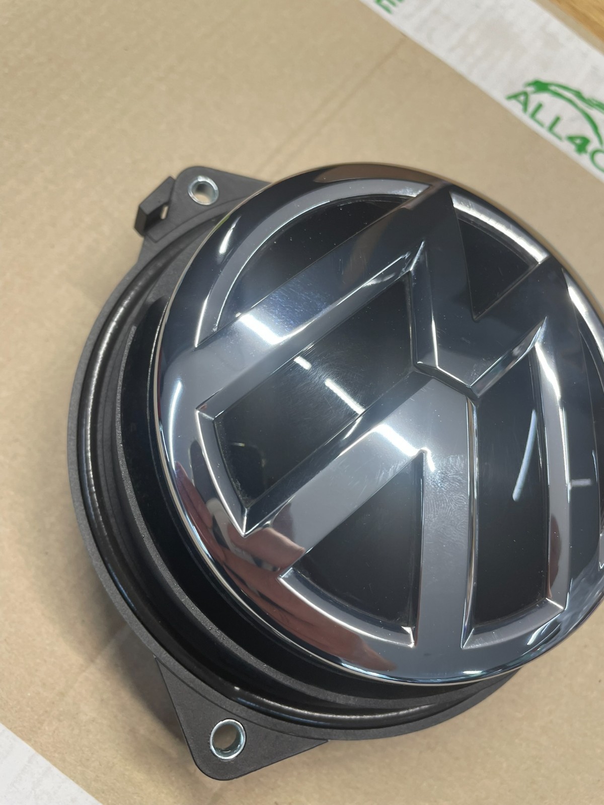 VW ARTEON GOLF SPORTSVAN PASSAT HECKKLAPPENÖFFNER LOGO 510827469 TEST CAR DEMONT - Obrázek 12