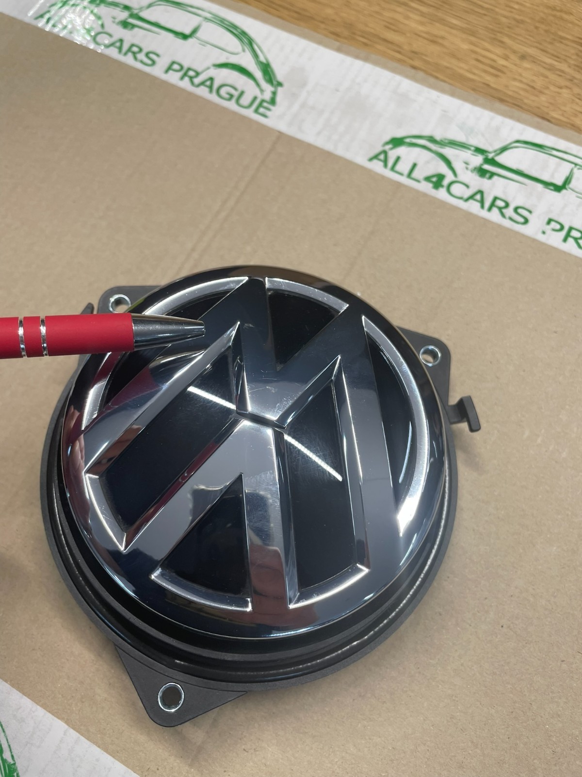 VW ARTEON GOLF SPORTSVAN PASSAT HECKKLAPPENÖFFNER LOGO 510827469 TEST CAR DEMONT - Obrázek 13