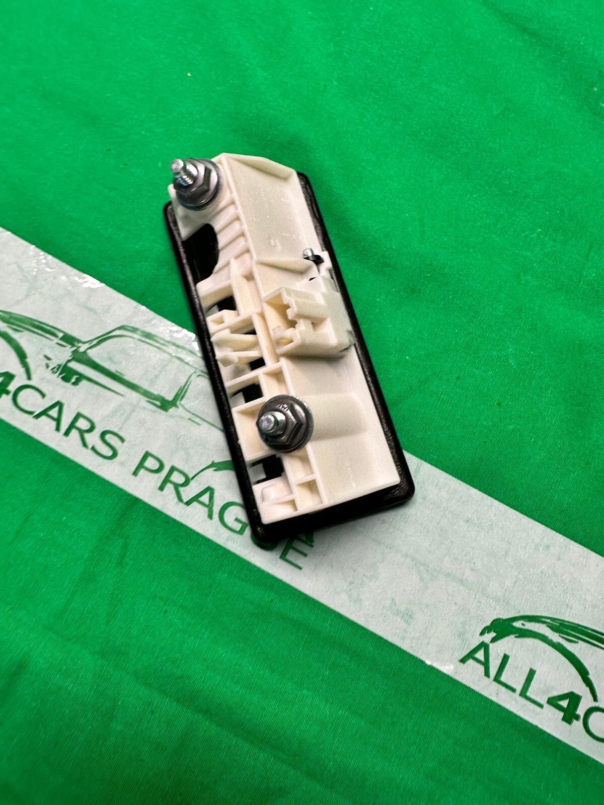 VW AUDI SEAT SKODA DRUCKTASTER KLAPPENSCHLOSS BETÄTIGUNG HECKKLAPPE ORIG.NEU!!! - Obrázek 10