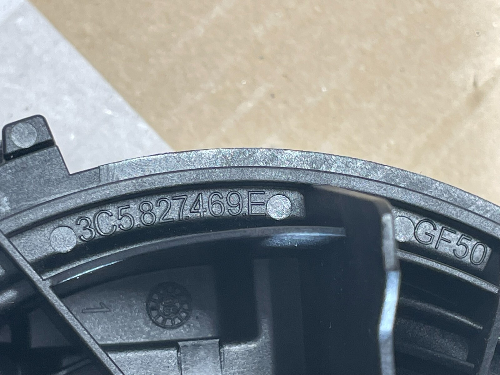 VW EOS HECKKLAPPENÖFFNER GRIFF FÜR HECKKLAAPPE 3C5827469F DEMONT VOM TEST WAGEN - Obrázek 3