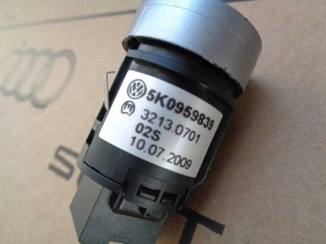 VW GOLF EOS SCIROCCO START STOP SCHALTER 5K0959839 5K0959839A 5K0959839B ORIG VW - Obrázek 3