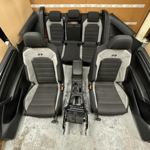 VW GOLF VII DREITÜRIG R-LINE KOMPLETT SITZEN SITZAUSSTATTUNG+TAPISSERIE TEST CAR