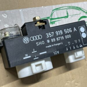 VW JETTA SANTANA  STEUERGERÄT RELÉ LÜFTER KÜHLER 357919506A = 357919506 TEST CAR
