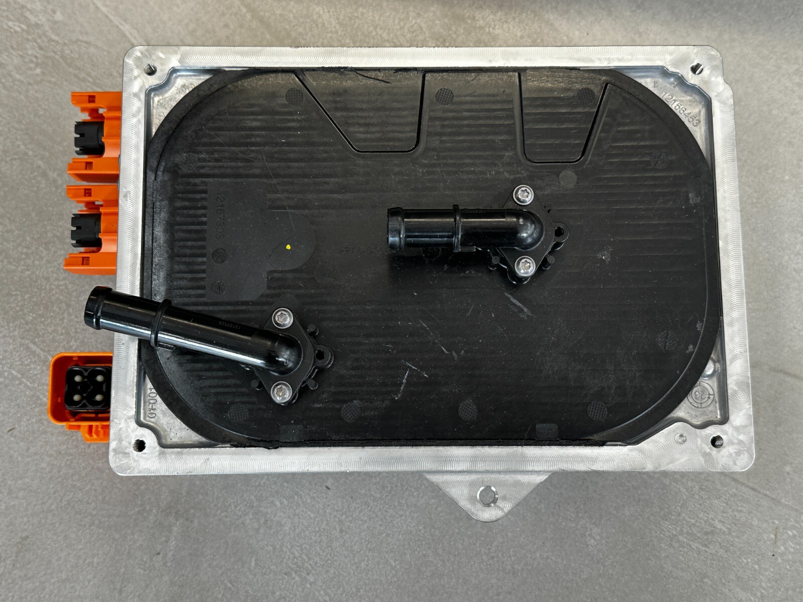 VW LADEGERÄT FÜR HOCHVOLT BATTERIE 5QS915684F FAST NEU Dem vom Test Wagen ... - Obrázek 7