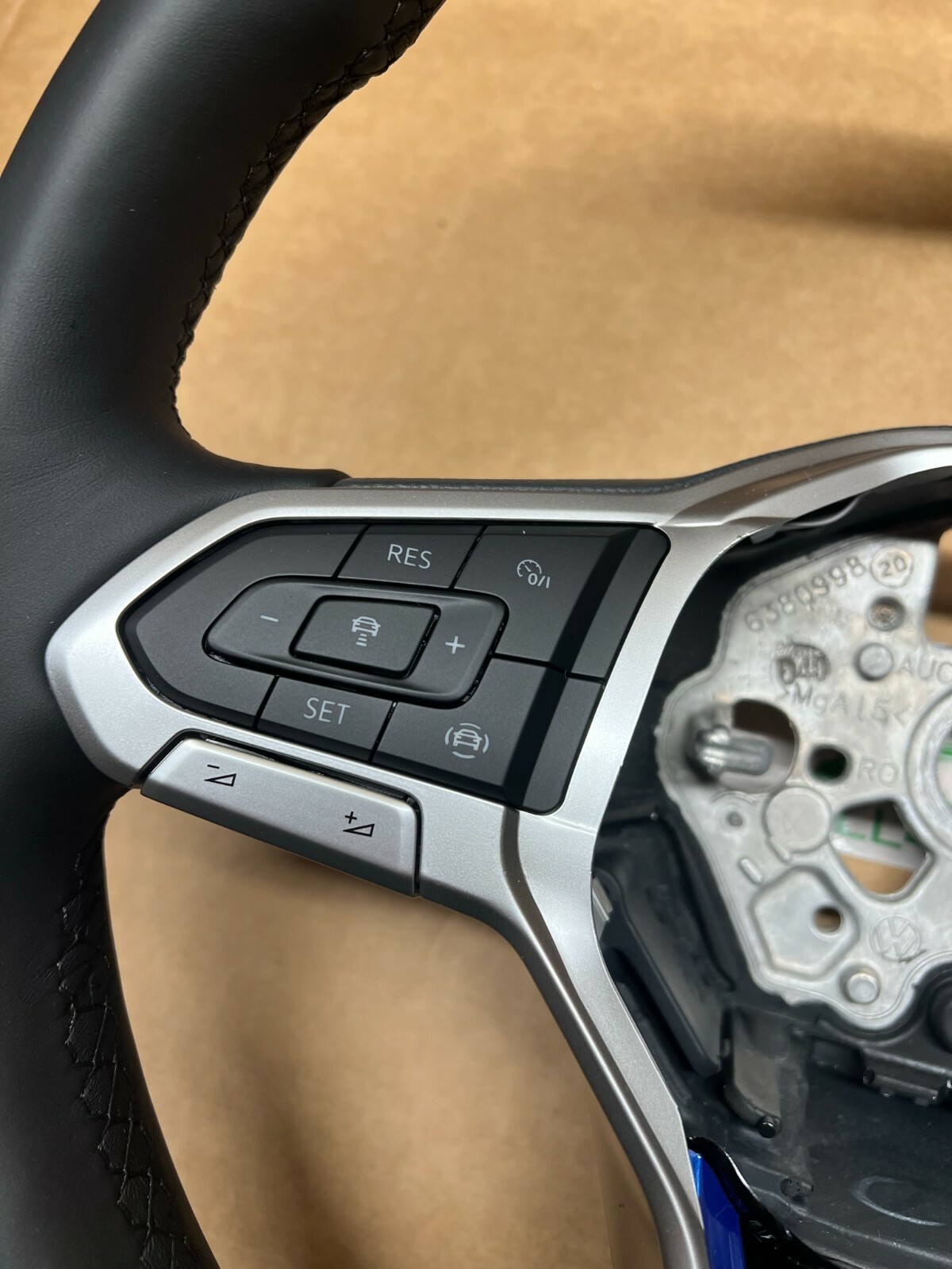 VW MULTIFUNKTION R LEDER LENKRAD 2GM419089AF NEU!!!! - Obrázek 4