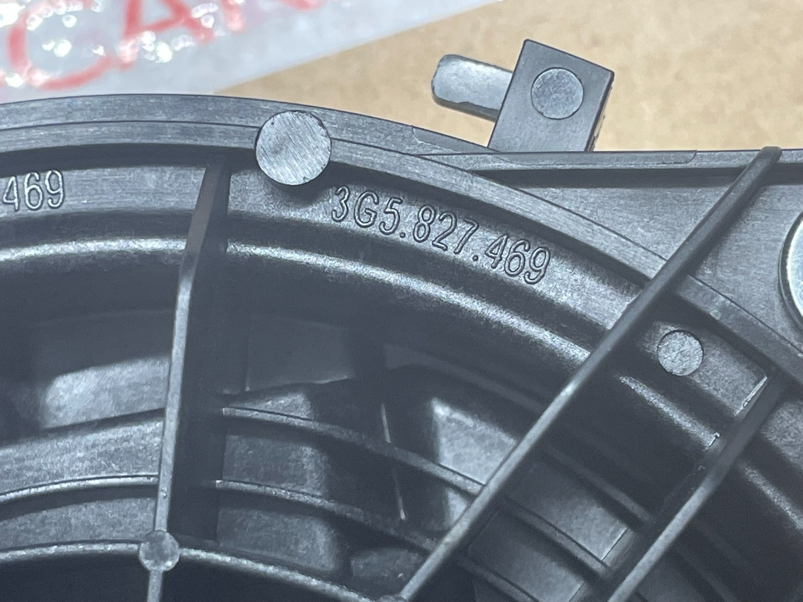 VW PASSAT ARTEON GOLF SPORTSVAN HECKKLAPPENÖFFNER LOGO HECKKLAPPE 510827469 NEU - Obrázek 4