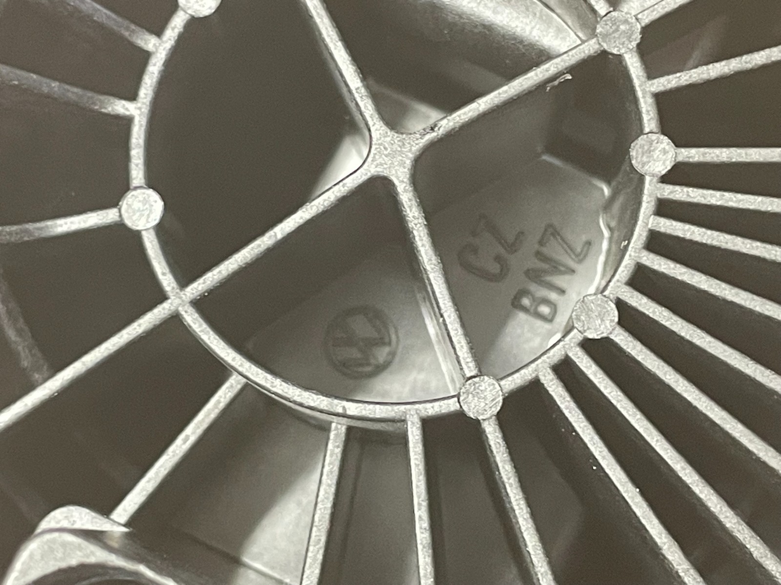 VW PASSAT ARTEON GOLF SPORTSVAN HECKKLAPPENÖFFNER LOGO HECKKLAPPE 510827469 NEU - Obrázek 6