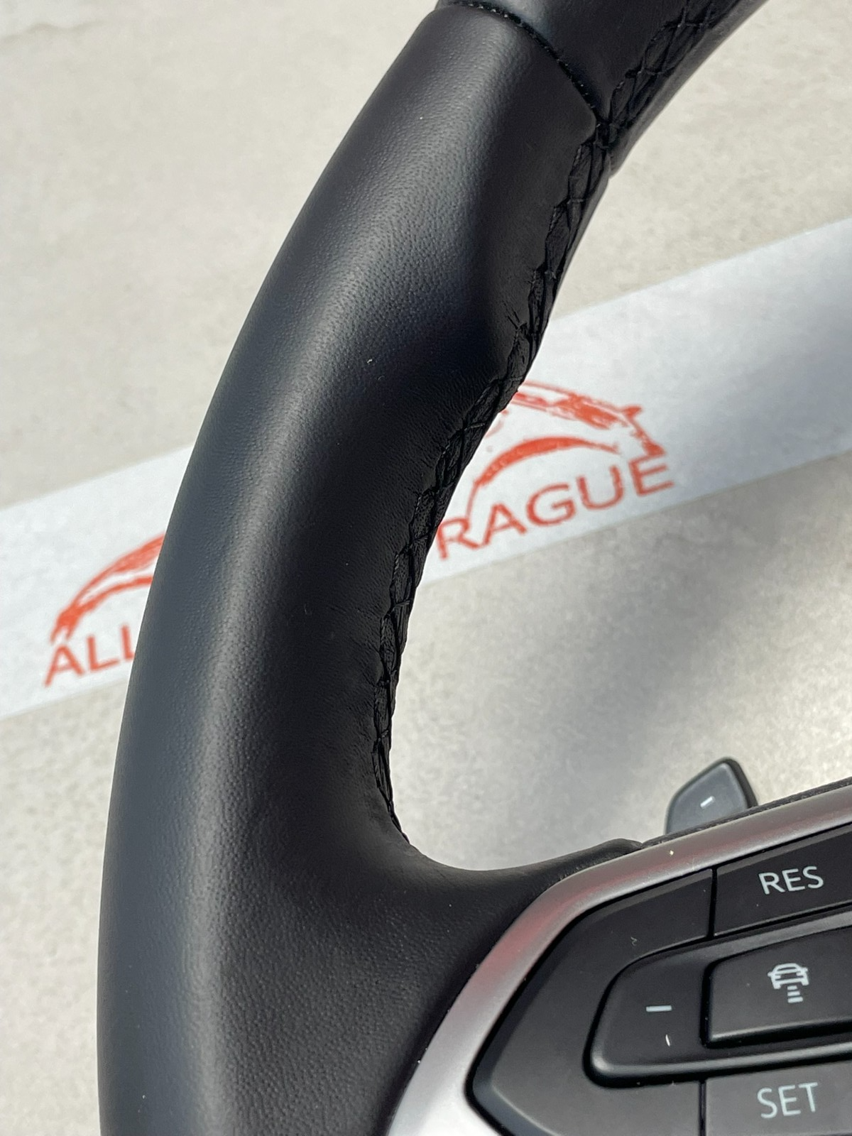 VW PASSAT LENKRAD SPORT LEDER BEHEIZT ABGEFLACHT R PADELS 5H0419089QG FAST NEU - Obrázek 11