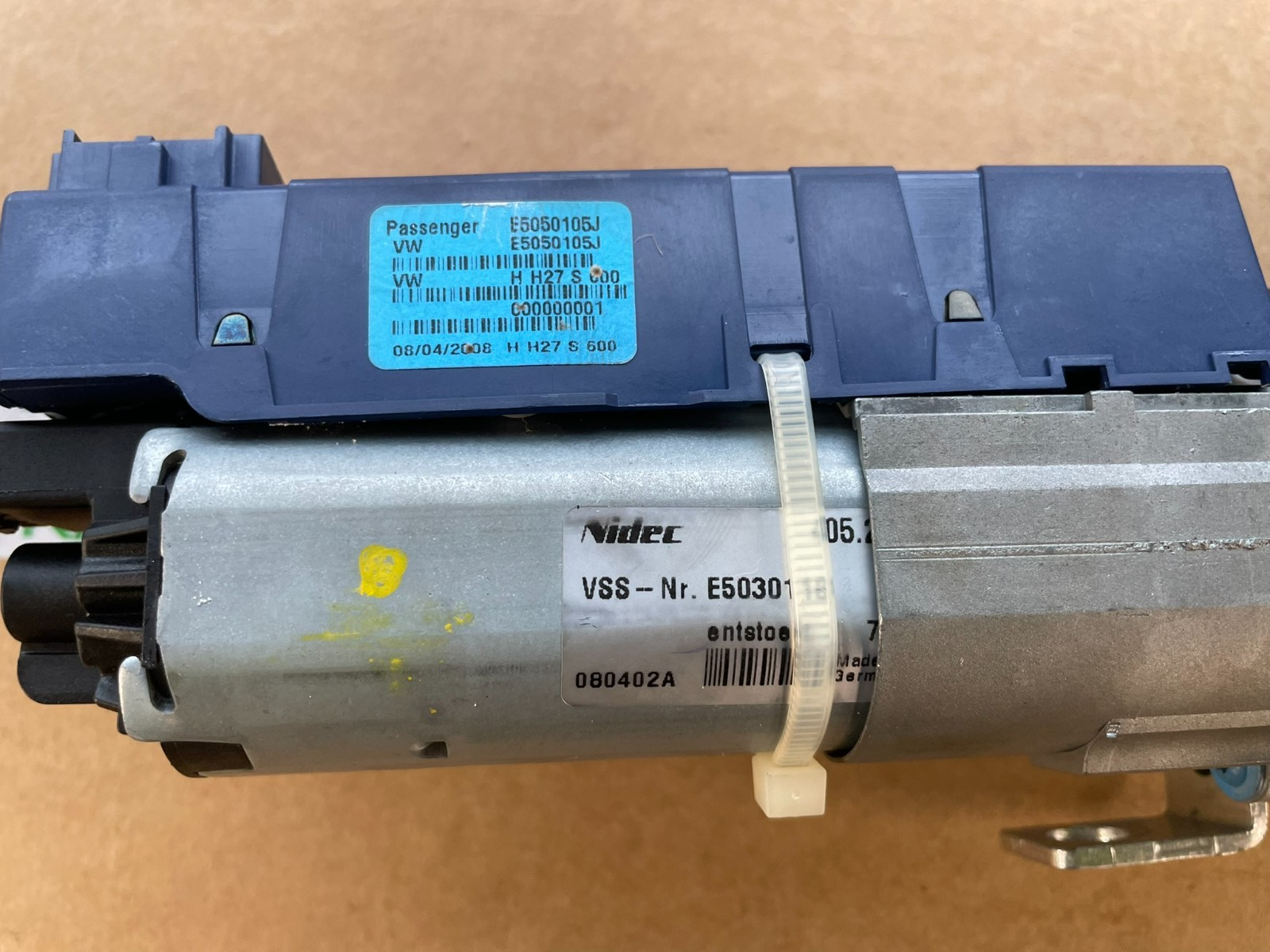 VW PASSAT VARIANT HECKKLAPPE ANTRIEB ANTRIEBSMOTOR 3C9827384E DEM VOM TEST CAR - Obrázek 14