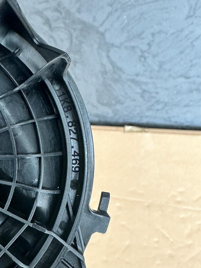 VW SCIROCCO HECKKLAPPENGRIFF 1K8827469A BESTÄTIGUNG MIKROSCHALTER ORIGINAL - Obrázek 12